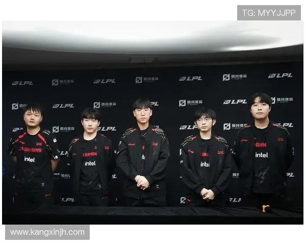 CSGO赛事热议JDG战队速度争议引发玩家热烈讨论与反思 CSGO赛事热议JDG战队速度争议引发玩家热烈讨论与反思