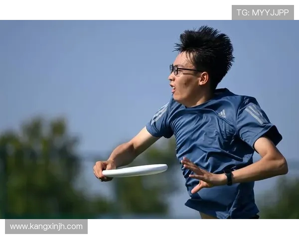 深圳飞盘队在世界攀岩锦标赛中的表现与比赛经验深度分析