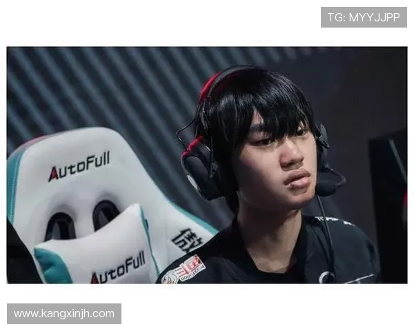 聚焦英雄联盟TES战队灵活性分析与战术调整探讨