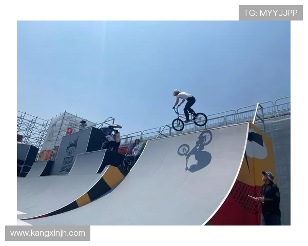 赛后复盘分析上海极限运动队与北京极限运动队实力对比与表现评估