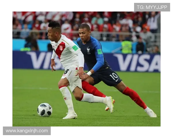 世界杯精彩对决法国队力克秘鲁队展现强大实力 世界杯精彩对决法国队力克秘鲁队展现强大实力