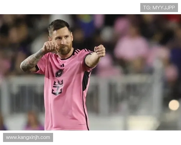 梅西神勇助攻帽子戏法巴黎逆转巴萨成功晋级八强