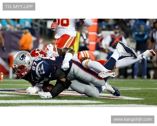 酋长队与阿尔艾因队激战正酣谁能在这场对决中笑到最后