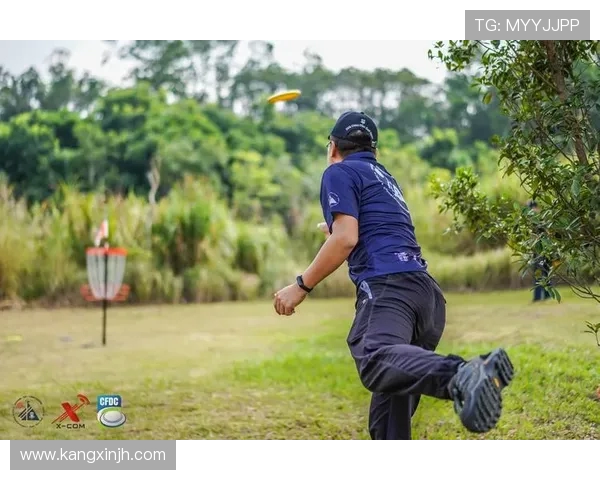 重庆飞盘队快攻战术揭秘：飞盘运动的深度解析与战术应用探讨