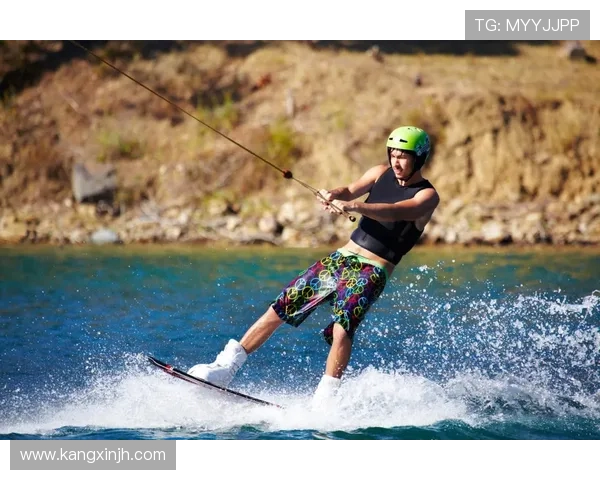 上海极限运动队在世界攀岩锦标赛中以61分稳居积分榜首位