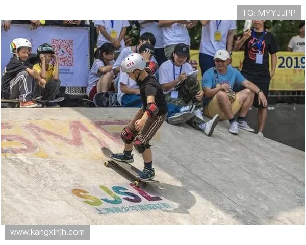 上海街舞队在极限运动联赛中的速度表现分析与点评