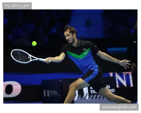 成都网球队总决赛精彩回顾：速度与激情的完美结合